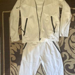 LIGHT BONE NIKE SPORTSWEAR TECH PACK FULL ZIP HOODED JACKET AND PANTS